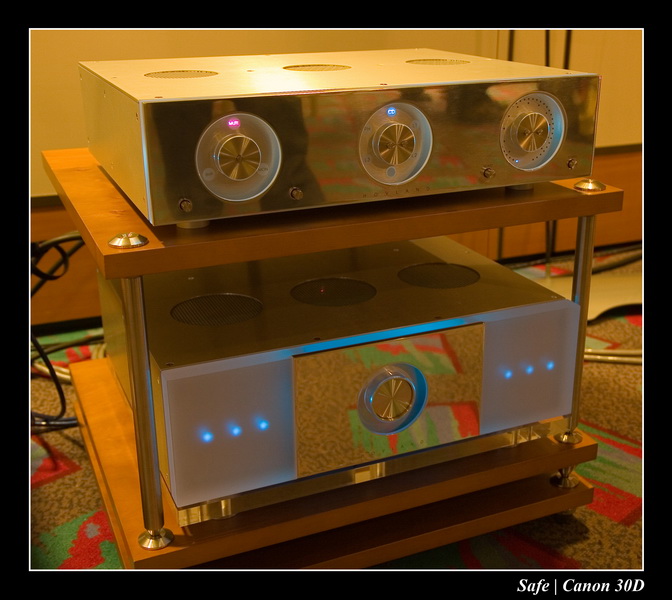 2006 - 10 - Salon hifi sofitel -  100